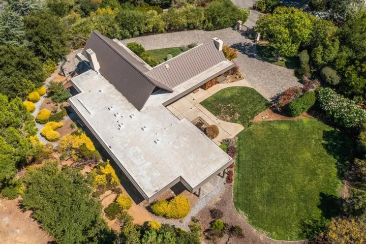 26985 Orchard Hill Lane, Los Altos Hills, California 94022