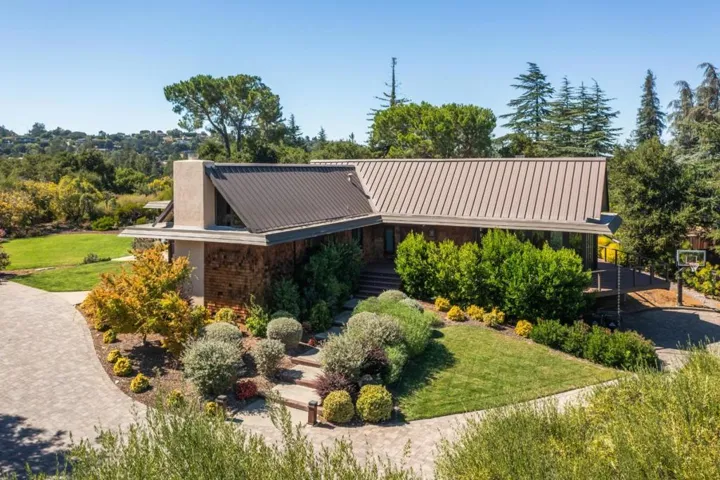 26985 Orchard Hill Lane, Los Altos Hills, California 94022