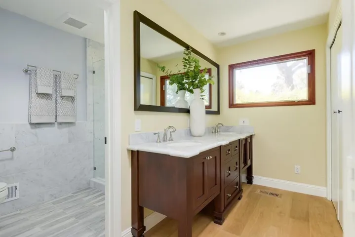 26985 Orchard Hill Lane, Los Altos Hills, California 94022