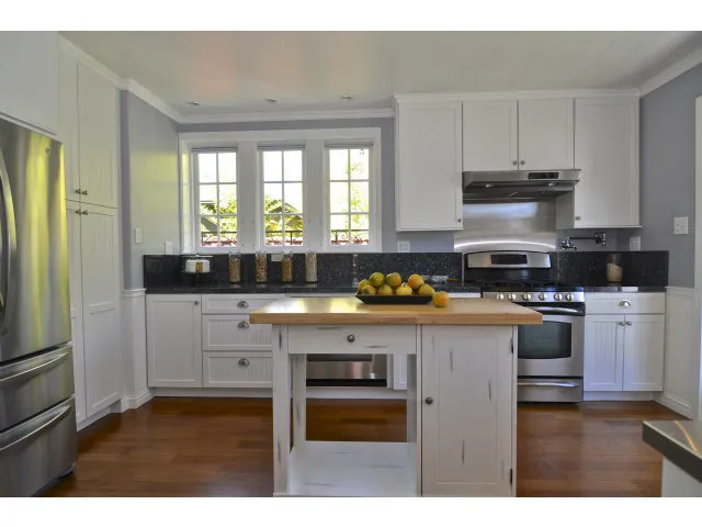 1539 Mariposa Avenue, Palo Alto, California 94306