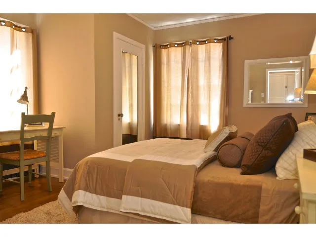 1539 Mariposa Avenue, Palo Alto, California 94306