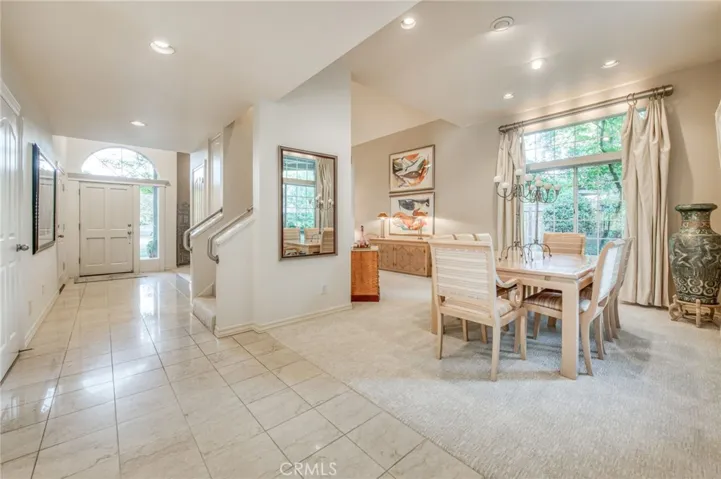 2727 W Bluff Avenue, Fresno, California 93711