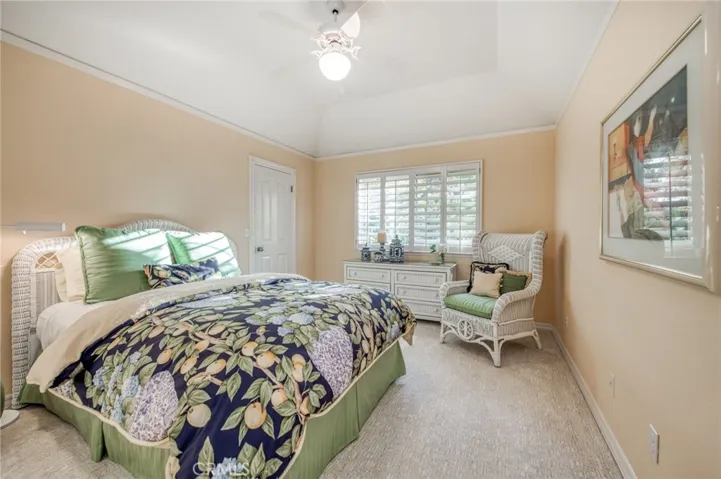 2727 W Bluff Avenue, Fresno, California 93711