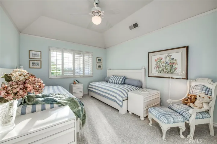 2727 W Bluff Avenue, Fresno, California 93711