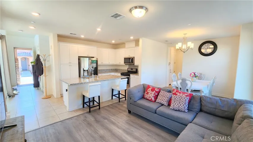 123 Cambria Ct, Pomona, California 91766