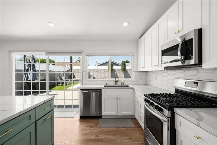 23417 Clearpool Place, Harbor City, California 90710