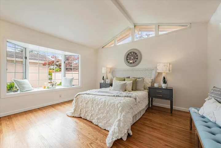 13754 Calle Tacuba, Saratoga, California 95070