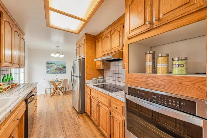 13754 Calle Tacuba, Saratoga, California 95070