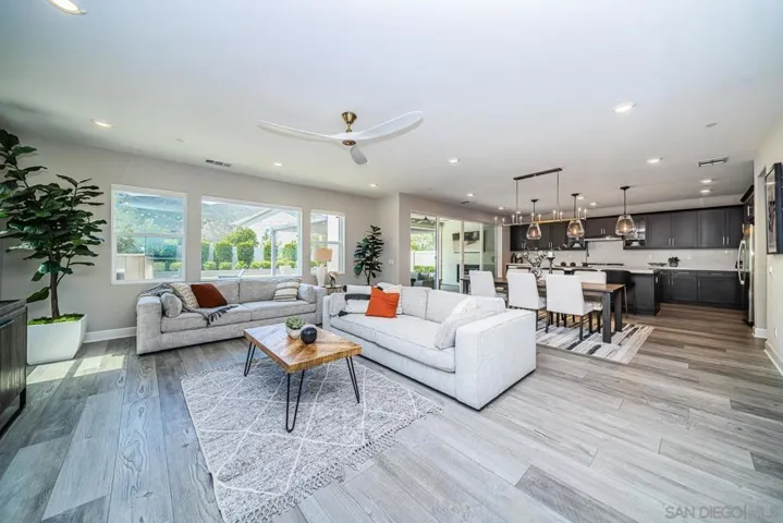 3076 Heirloom Place, Escondido, California 92029