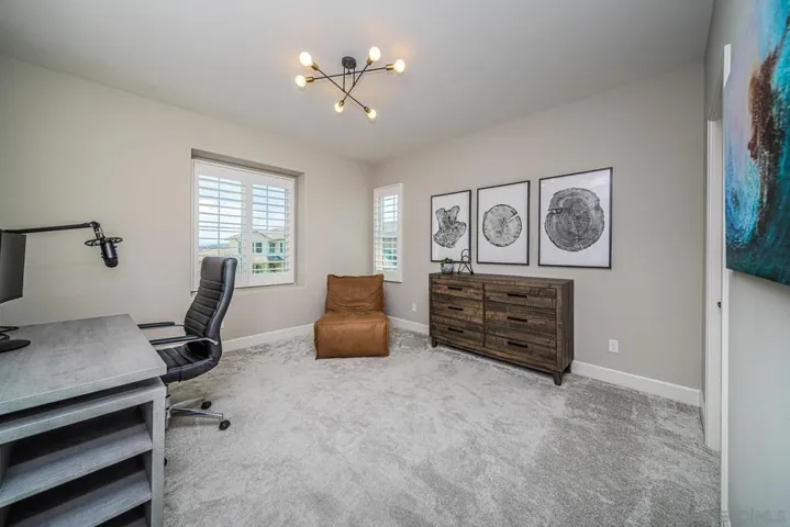 3076 Heirloom Place, Escondido, California 92029