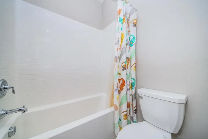 3076 Heirloom Place, Escondido, California 92029