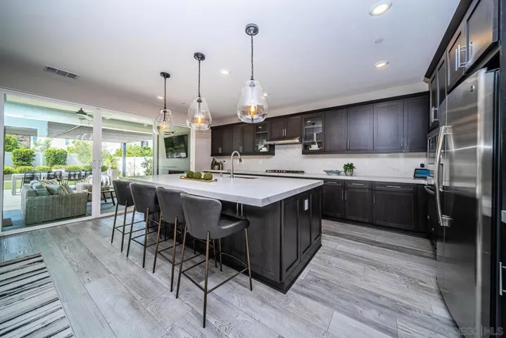 3076 Heirloom Place, Escondido, California 92029