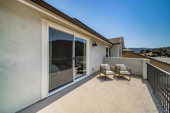 3076 Heirloom Place, Escondido, California 92029