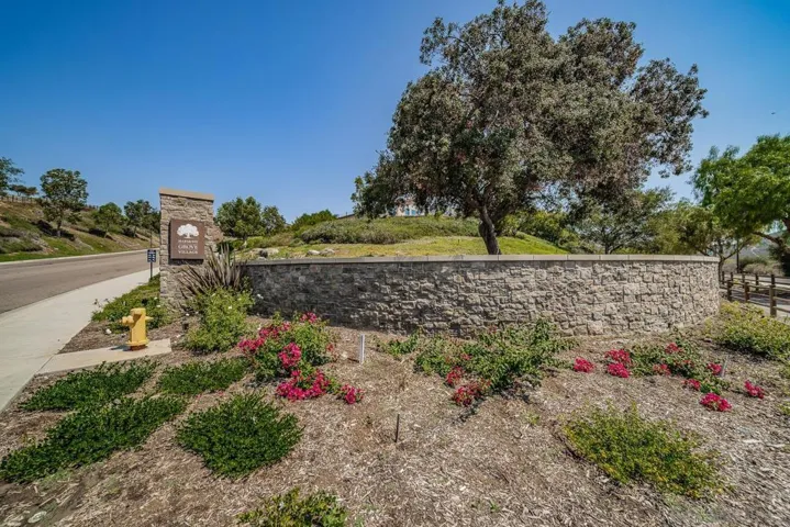 3076 Heirloom Place, Escondido, California 92029