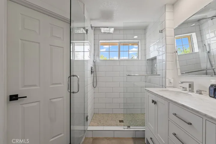 906 S Boulder Place, Anaheim Hills, California 92808