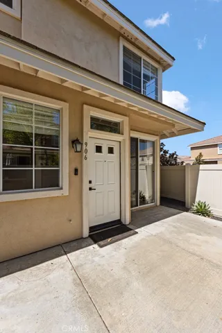 906 S Boulder Place, Anaheim Hills, California 92808
