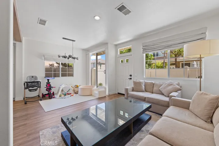 906 S Boulder Place, Anaheim Hills, California 92808