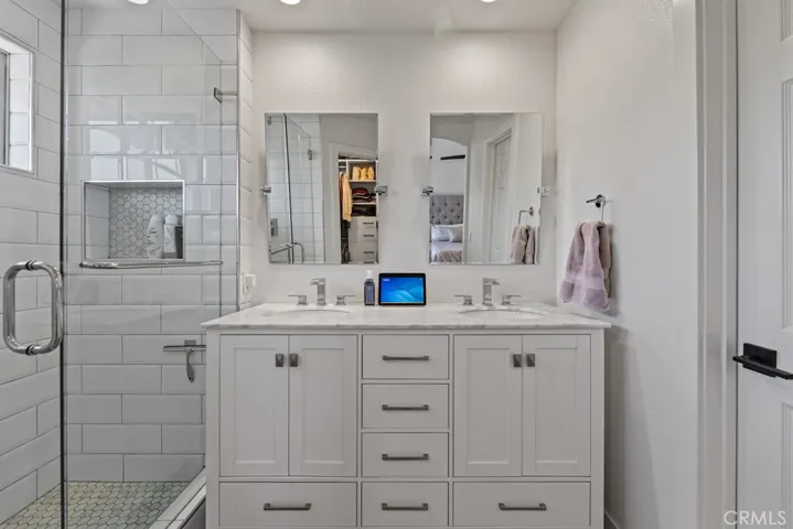 906 S Boulder Place, Anaheim Hills, California 92808