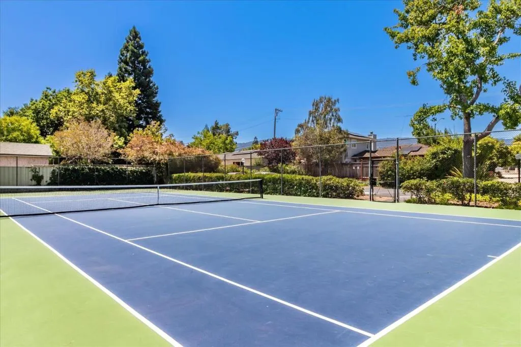 1662 Las Piedras Court, Los Gatos, California 95032 home-pic-7