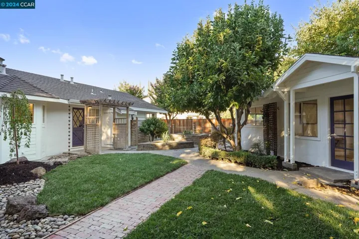 1077 Walnut Ave, Walnut Creek, California 94598