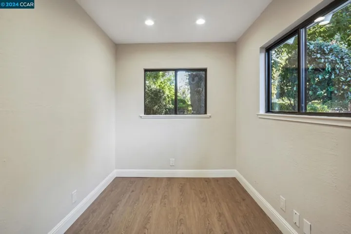 1077 Walnut Ave, Walnut Creek, California 94598