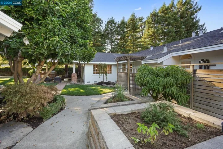 1077 Walnut Ave, Walnut Creek, California 94598
