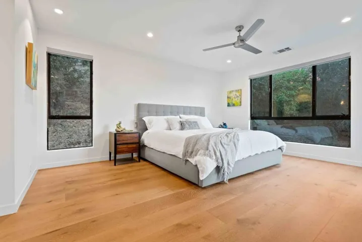 17514 Phillips Avenue, Los Gatos, California 95030