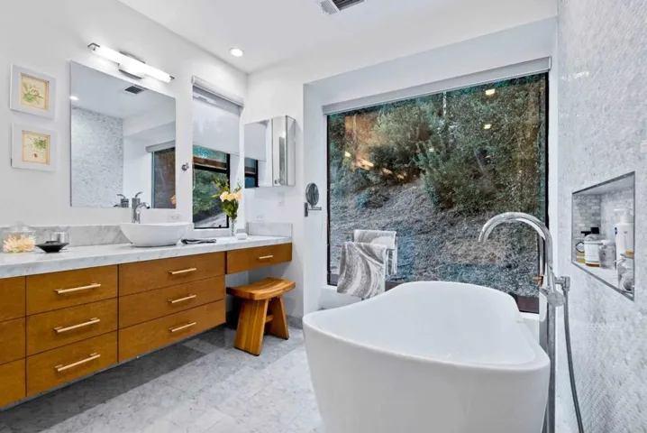 17514 Phillips Avenue, Los Gatos, California 95030