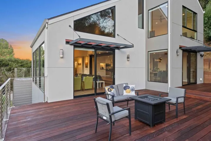 17514 Phillips Avenue, Los Gatos, California 95030