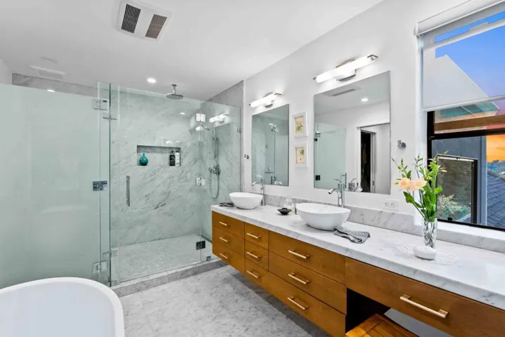 17514 Phillips Avenue, Los Gatos, California 95030