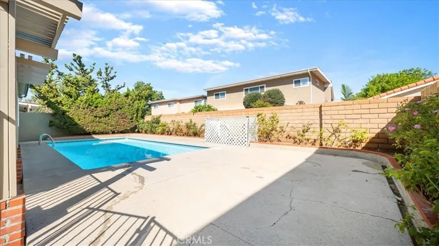 6183 E Paseo Rio Verde, Anaheim, California 92807
