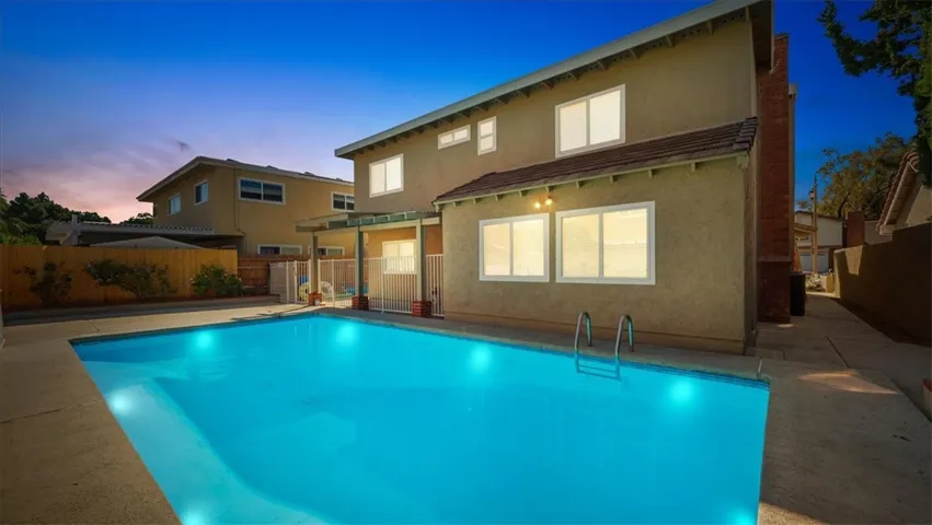 6183 E Paseo Rio Verde, Anaheim, California 92807
