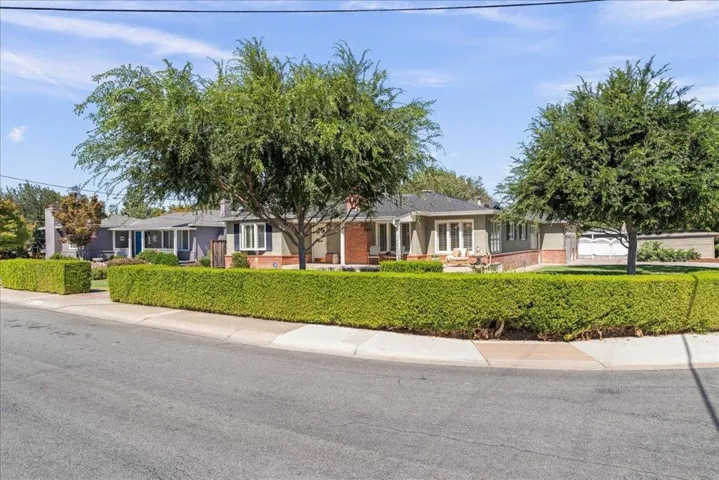 1239 Shady Dale Avenue, Campbell, California 95008