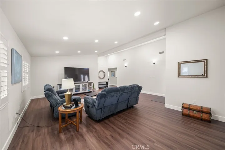 304 N Malgren Avenue, San Pedro, California 90732