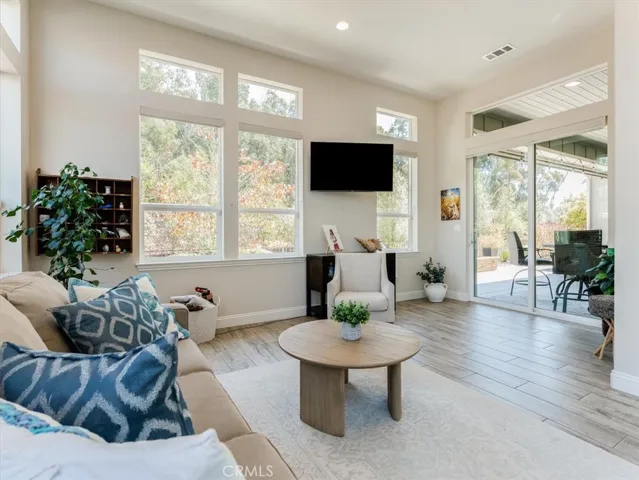 1050 Trail View Place, Nipomo, California 93444