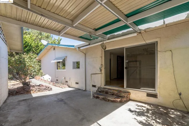 Covered Access to Garage