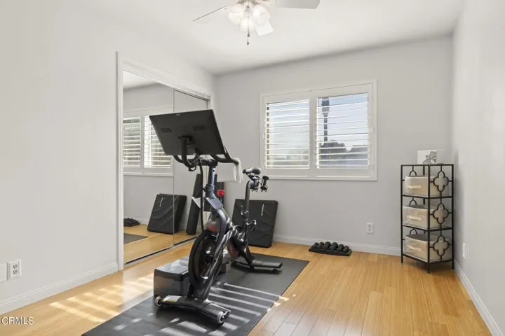 28-web-or-mls-UpmarketMedia-10327Jame-15