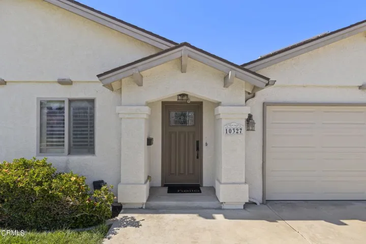 5-web-or-mls-UpmarketMedia-10327Jame-15