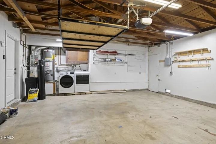59-web-or-mls-UpmarketMedia-10327Jame-15