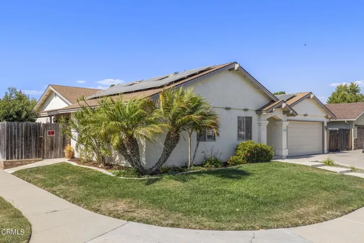 2-web-or-mls-UpmarketMedia-10327Jame-5a