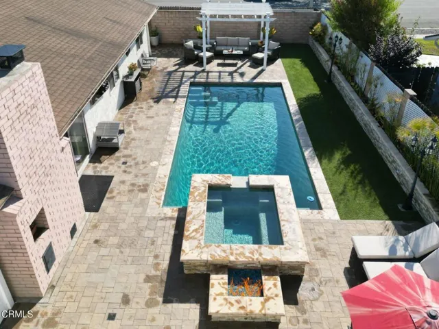 2_Drone Pool