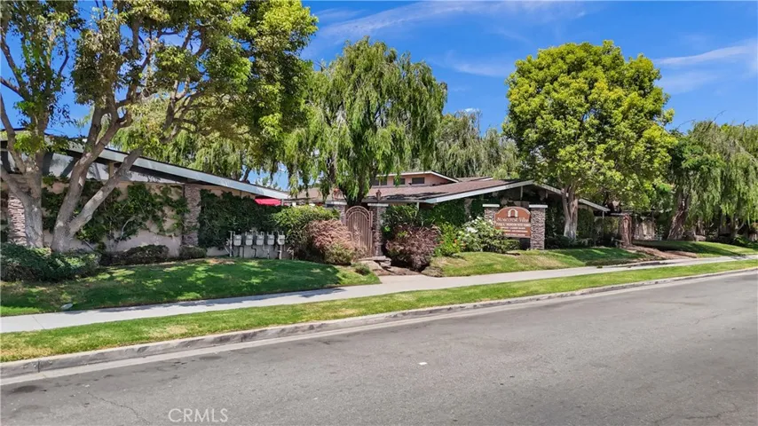 927 S Bruce Street, Anaheim, California 92804