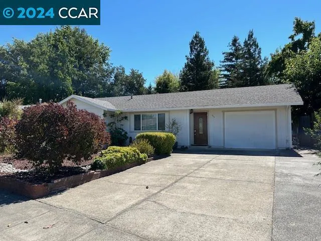 948 Robbie Way, Windsor, California 95492