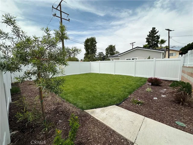 8249 Red Hill Country Club Rd Drive 3, Rancho Cucamonga, California 91730