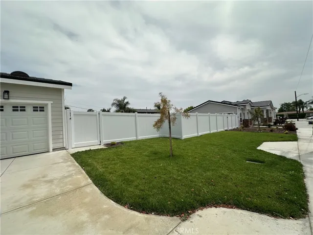 8249 Red Hill Country Club Rd Drive 3, Rancho Cucamonga, California 91730