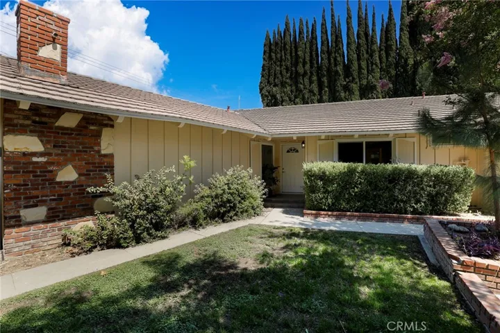 16225 Santa Bianca Drive, Hacienda Heights, California 91745