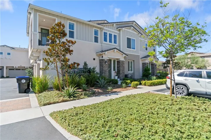 16502 Casa Grande Avenue 436, Fontana, California 92336