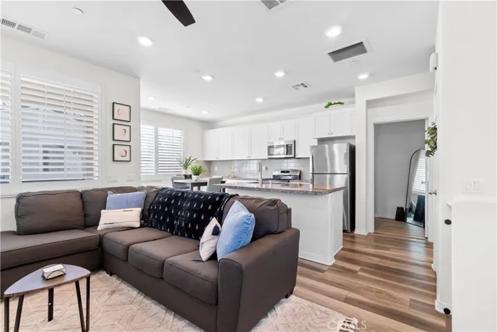 16502 Casa Grande Avenue 436, Fontana, California 92336