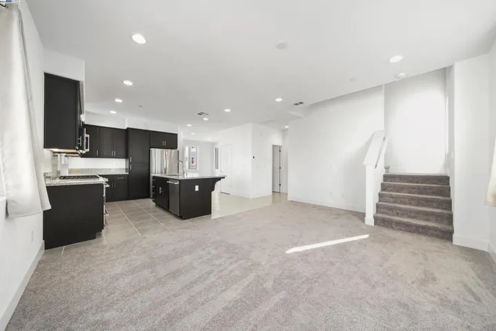 859 Baywatch St, Richmond, California 94804