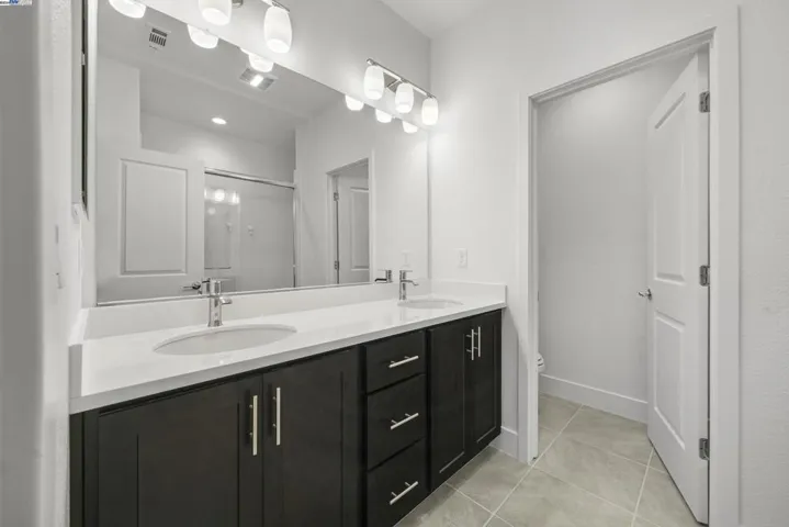 859 Baywatch St, Richmond, California 94804
